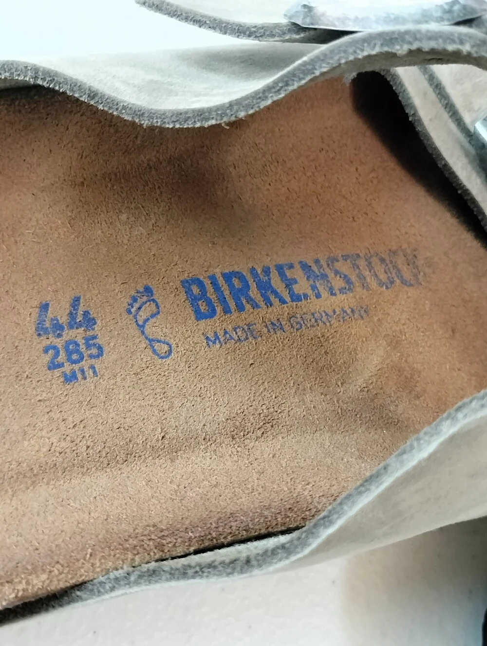 Birkenstock Arizona Mens Taupe Leather Two Strap Slide Sandals Travel Comfort